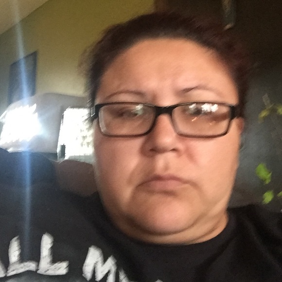 Profile Picture of Tamara Guthrie (@guthrietamara) on Poshmark