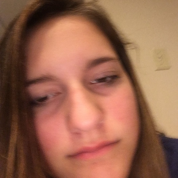 Profile Picture of Abbey Reber (@reberab) on Poshmark