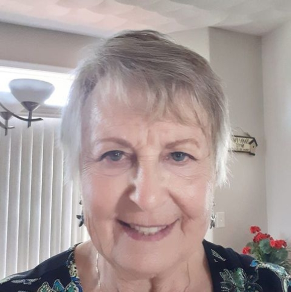 Profile Picture of Nancy Todora (@nancytodora) on Poshmark