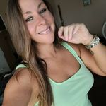 Profile Picture of Lisa Cuellar (@hazl_geminis) on Instagram