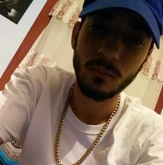 Nathan Araujo - Poshmark Profile Picture of Nathan Araujo (@natedogg420oo) on Poshmark