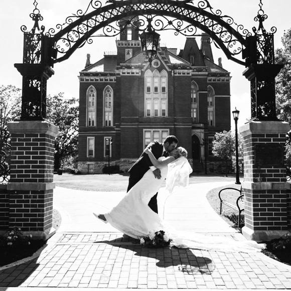 Profile Picture of Alexander Harbison (@aharbiso) on Poshmark