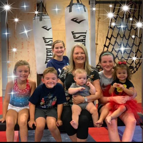 Profile Picture of Denita Heavner (@djheavner) on Poshmark