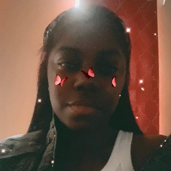 Profile Picture of Nancy Harris (@nharris08) on Poshmark