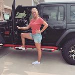 Profile Picture of Shawntae Ramey Lester (@jeepsandpawz) on Instagram