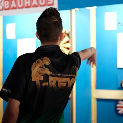 Profile Picture of Michael Unterbuchner (@T_Rex180) on Twitter