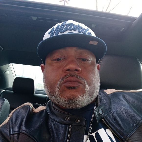 Profile Picture of William Hight (@willhight2) on Poshmark