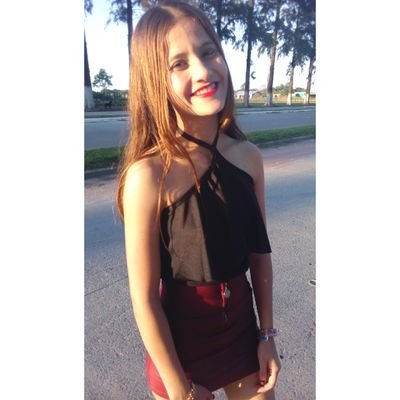Profile Picture of Lucía Merlo (@LuciiaMerlo574) on Twitter