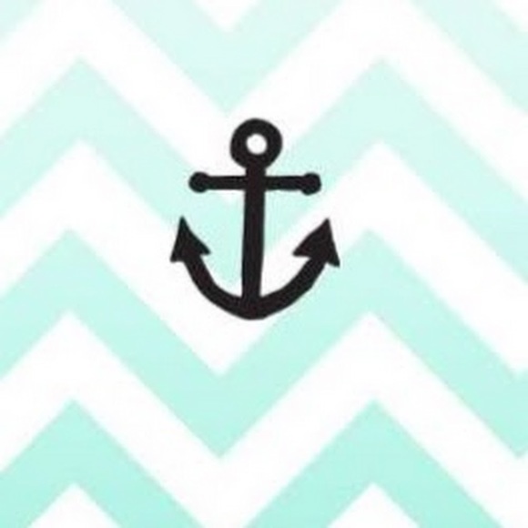 Leah Muscarello - Poshmark Profile Picture of Leah Muscarello (@lmuscarello) on Poshmark