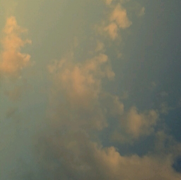 Profile Picture of Gemma Bello (@gemma_bello) on Poshmark