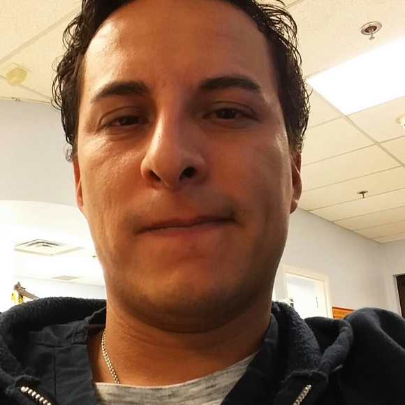 Profile Picture of John Clarke (@clarkej41) on Poshmark