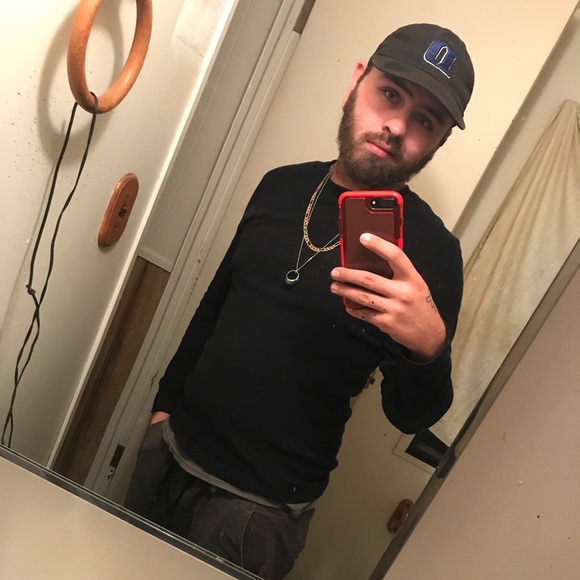 Profile Picture of Joey Johnson (@joeyj19xx) on Poshmark