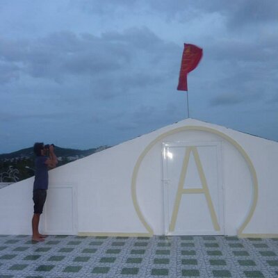 Profile Picture of Dinh Khai Huyen (@huyen_khai) on Twitter