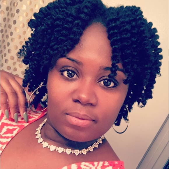 Profile Picture of Jaleesa Hyman (@jaleesa_hyman11) on Poshmark