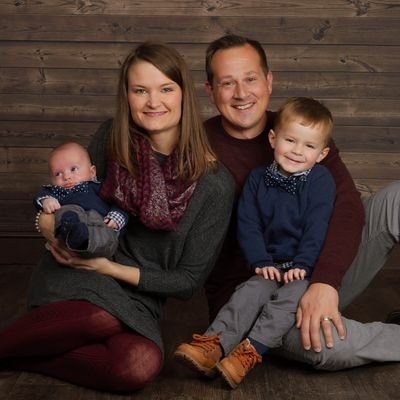 Profile Picture of Kirk & Kristin Lobb (@KirkLobb) on Twitter