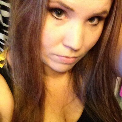 Profile Picture of Sandy Clay (@frogs4234) on Twitter