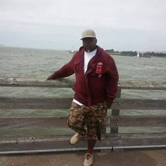 Profile Picture of Marcus Thomas (@marc503) on Poshmark