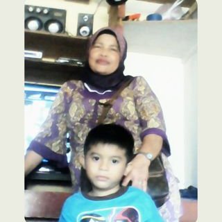 Profile Picture of Siti Sarah Hamja Suh (@SuhSiti) on Twitter