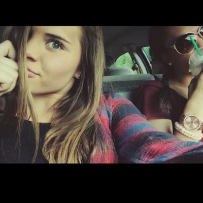 Profile Picture of Stephanie Schaefer (@stephschaef_) on Twitter