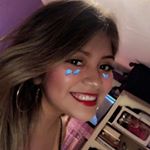 Profile Picture of Juliana (@juliana_flores__) on Instagram