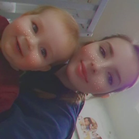 Profile Picture of Cherylynn Connelly (@cherylynn03) on Poshmark