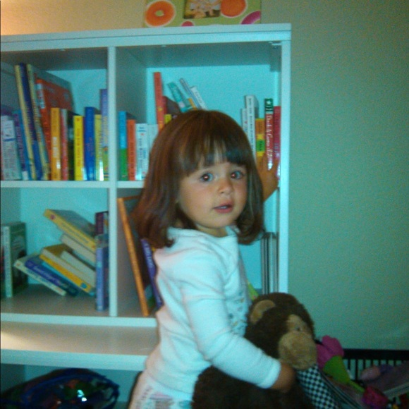 Aria Biviano - Poshmark Profile Picture of Aria Biviano (@ariabiv_3) on Poshmark