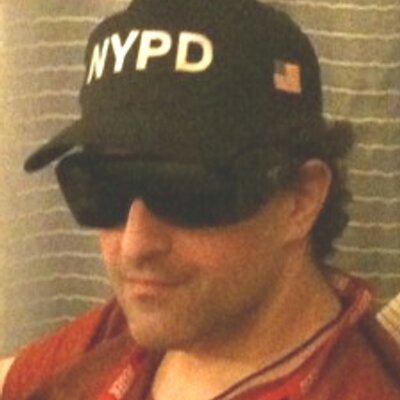 Profile Picture of Erik Smith (@ebrown2112) on Twitter