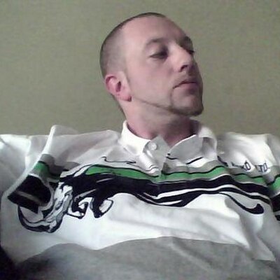 Profile Picture of William Rensch (@dola32) on Twitter