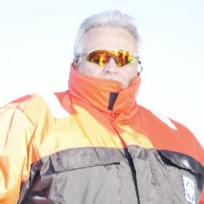 Profile Picture of Bert Barnett (@magnmm) on Twitter