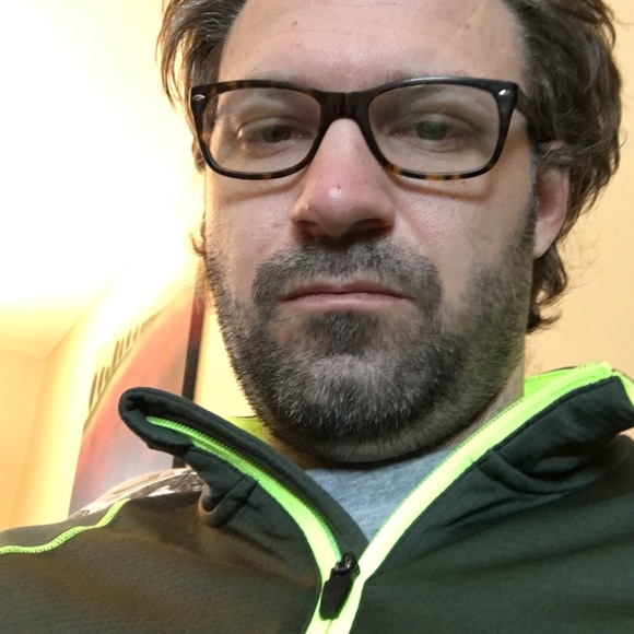 Profile Picture of Erik Leafblad (@eleafblad) on Poshmark