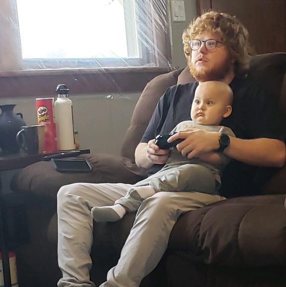 Profile Picture of Drew Whitenack (@drewwhite20) on Poshmark