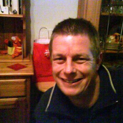 Profile Picture of Barry Inman (@pufc1974) on Twitter