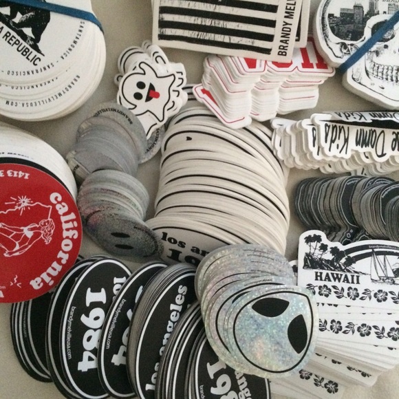 Profile Picture of Yolanda Lin (@yolandalin) on Poshmark