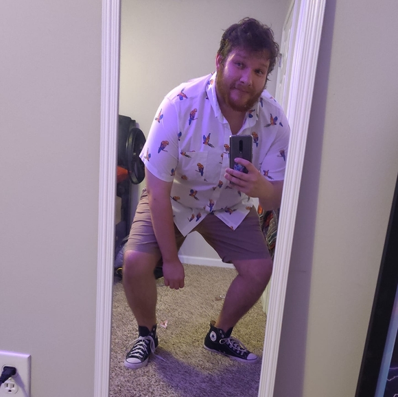 Profile Picture of Carlton Hall (@carlton151) on Poshmark