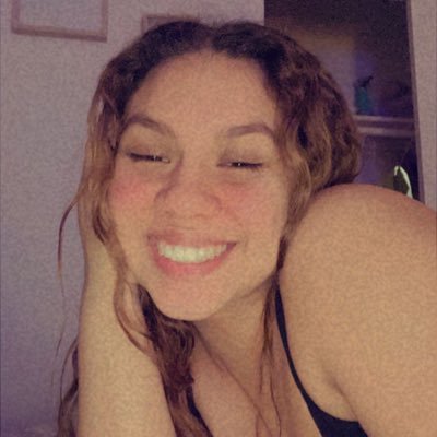 Profile Picture of Crystal  🧩 (@crystalbedolla1) on Twitter