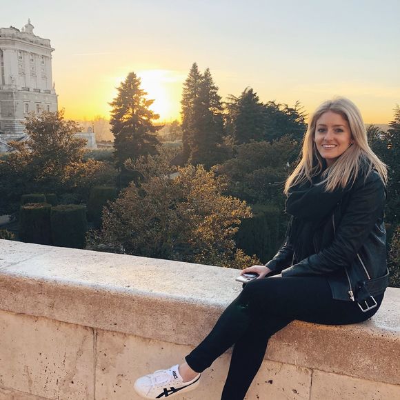 Profile Picture of Kaitlyn Guadagnoli (@kaitguad) on Poshmark