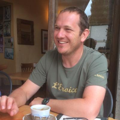 Profile Picture of Mike Hinchliffe (@mikehinchdog) on Twitter