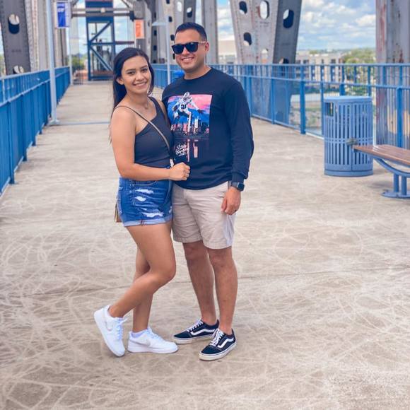 Profile Picture of Stacy Jimenez (@stacyj14) on Poshmark
