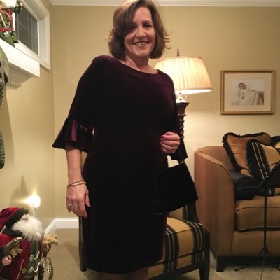 Profile Picture of Lisa Kehoe (@LisaKehoe13) on Twitter