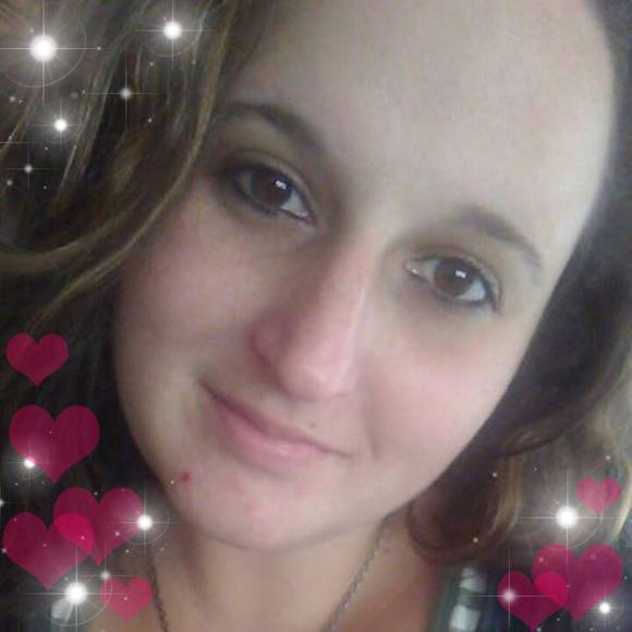 Profile Picture of Jesicka Bodamer (@lovelyjessie89) on Poshmark