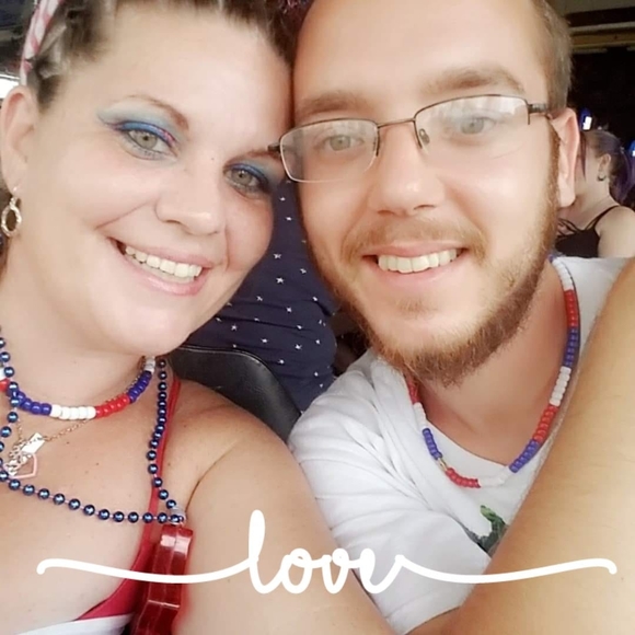 Profile Picture of Jeffrey Larrimore (@dragon420) on Poshmark