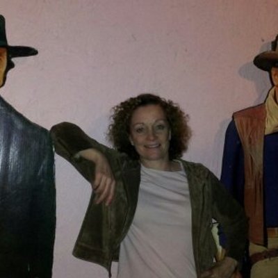 Profile Picture of Carol Etheridge (@carol_etheridge) on Twitter
