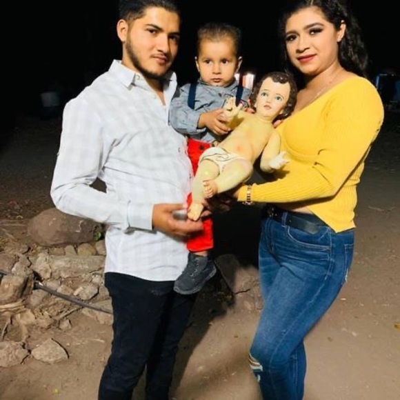 Profile Picture of Alberto Chavez (@albertochave223) on Poshmark