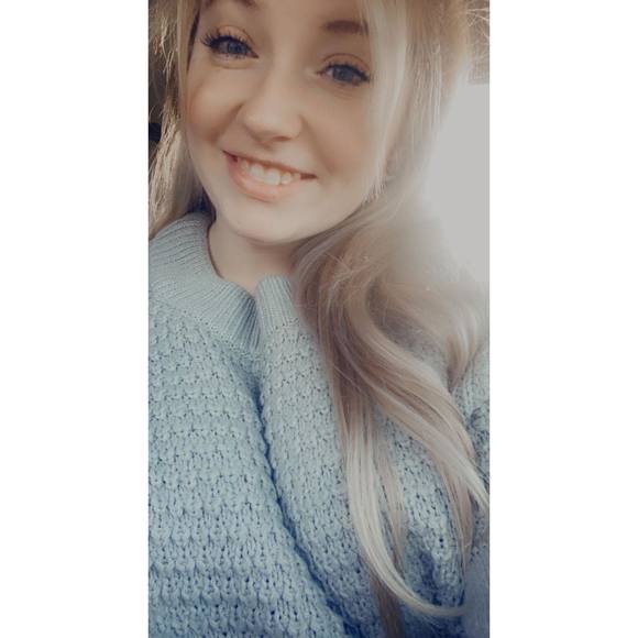 Profile Picture of Makayla Whelahan (@may12whelahan) on Poshmark