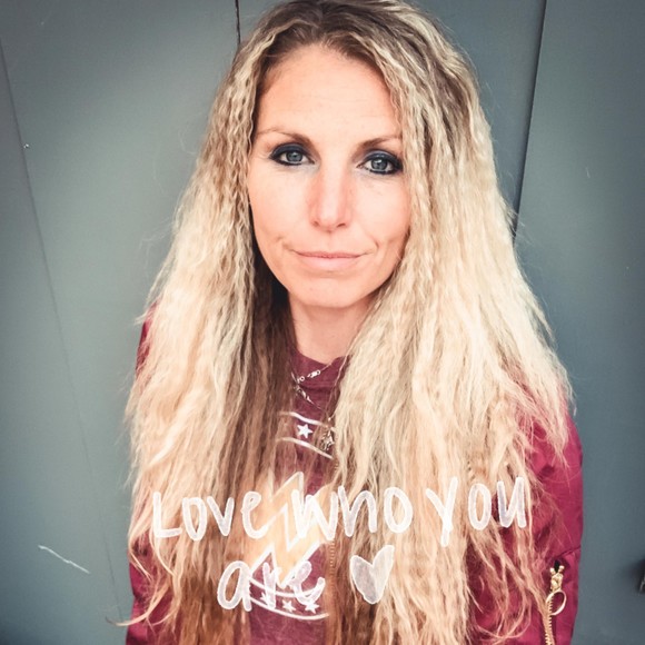 Profile Picture of Cassiopeia Turcotte (@cougargordon) on Poshmark