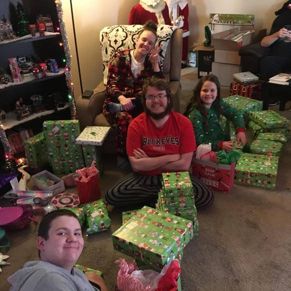 Profile Picture of Jessica Loudermilk (@jessicaloudermi) on Poshmark