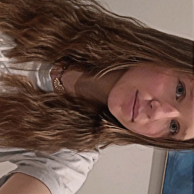 Profile Picture of Bron (@bron_holliday) on Tiktok