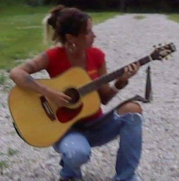 Profile Picture of Mary Frazee (@mary_frazee) on Poshmark