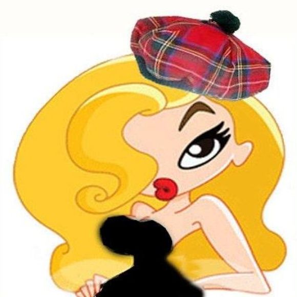 Profile Picture of Groovy Girl (@deannedouse) on Poshmark