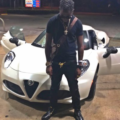 Profile Picture of Color Money 💽 (@IAmChrisStacks) on Twitter